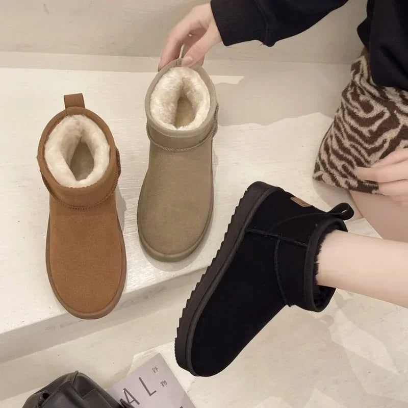 2024 NEW Snow Boots Women's Short Tube Thickened Cotton Shoes Non-slip Winter New Shoes Student Women's Shoes Black Boots