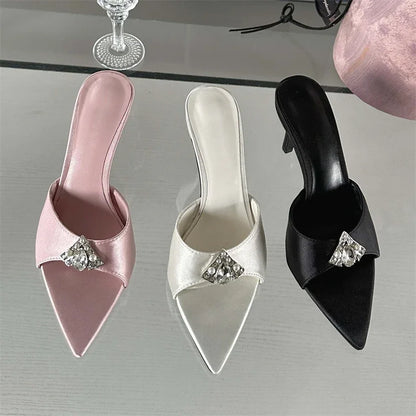 Fashion Diamond Women Slippers 2024 Summer Pointed Toe Ladies Slides Sandals Low Heel Pumps