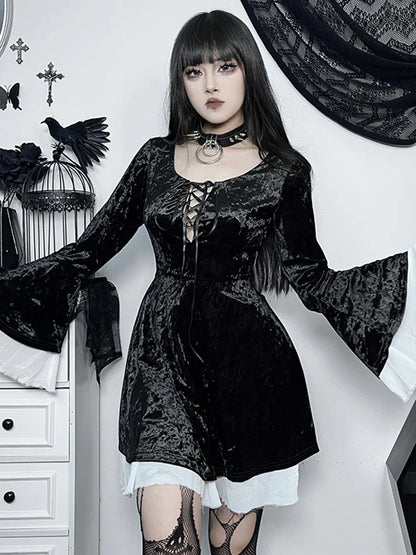 Lace Up Velvet Queen Renaissance Medieval Witch Vintage Cosplay Party Costume Dress