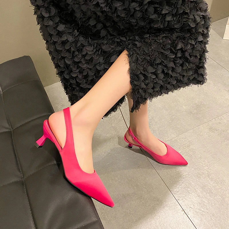 Hot Sale Slip-on Fashion Office Career Sexy Pointed Toe Cap Sandals Low Heel Pumps